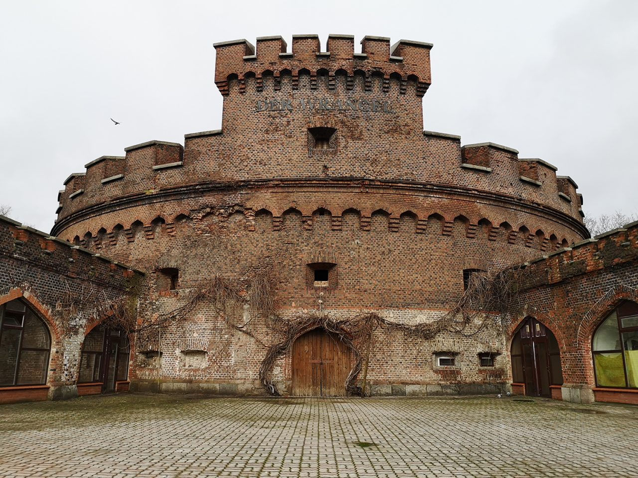 wrangletower_small